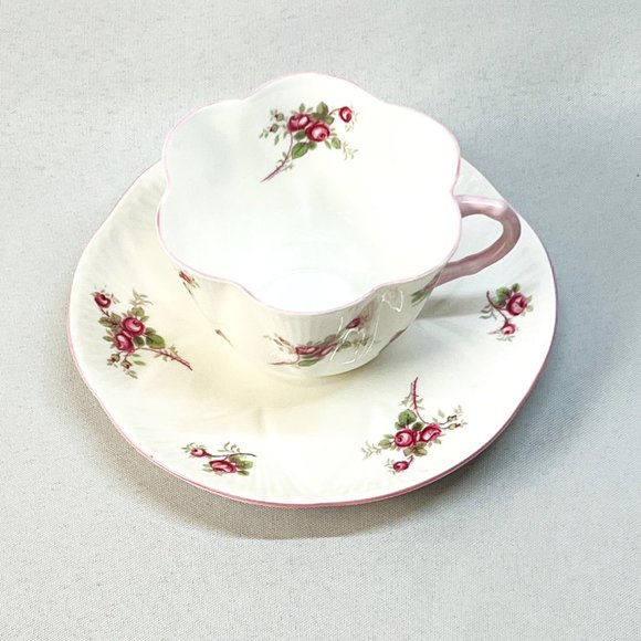 Shelley Dainty Teacup Saucer Bridal Rose Vintage Fine Bone China #13545 England - Picture 3 of 9